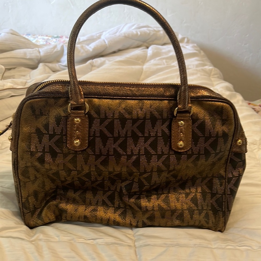 Michael Kors purse